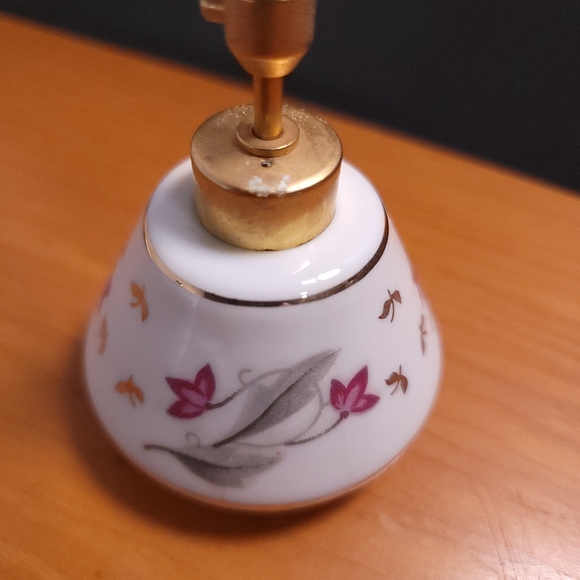 DeV Perfume Atomizer Bottle Porcelain Pink Floral Vintage Victorian - Picture 5 of 10